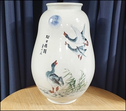 무형문화재  [도봉 김윤태]   대형 백자화병    하-5